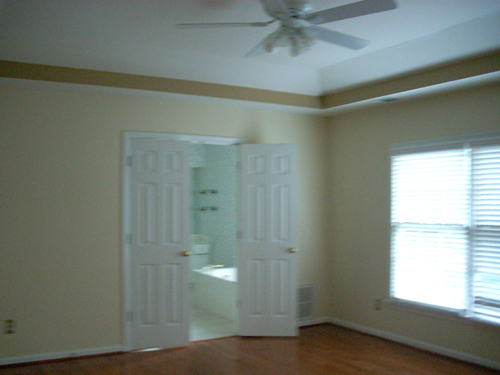 MasterbedRoom_Bath.jpg